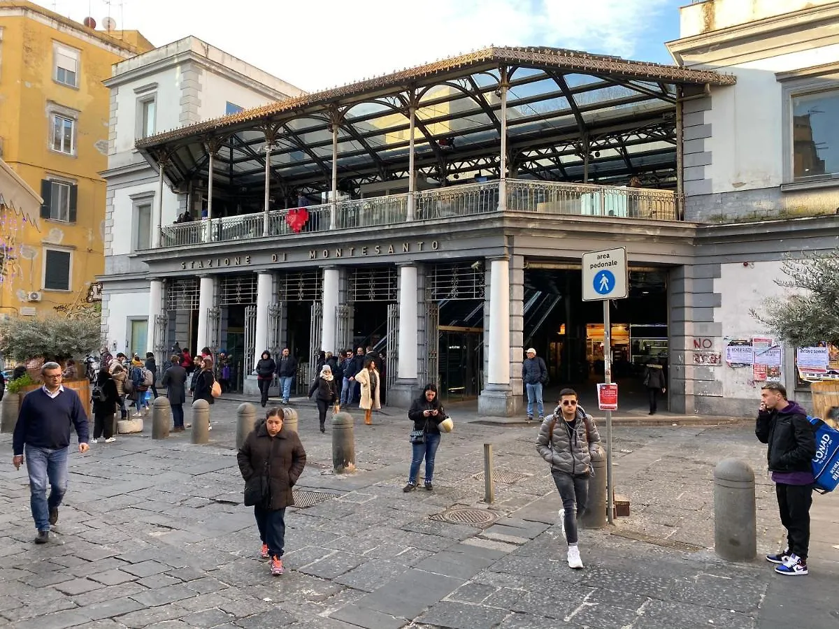 O Vic' Stritt' Hotel Naples Italy