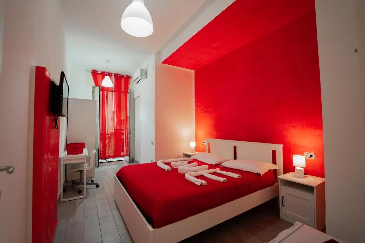 O Vic' Stritt' Hotel Naples