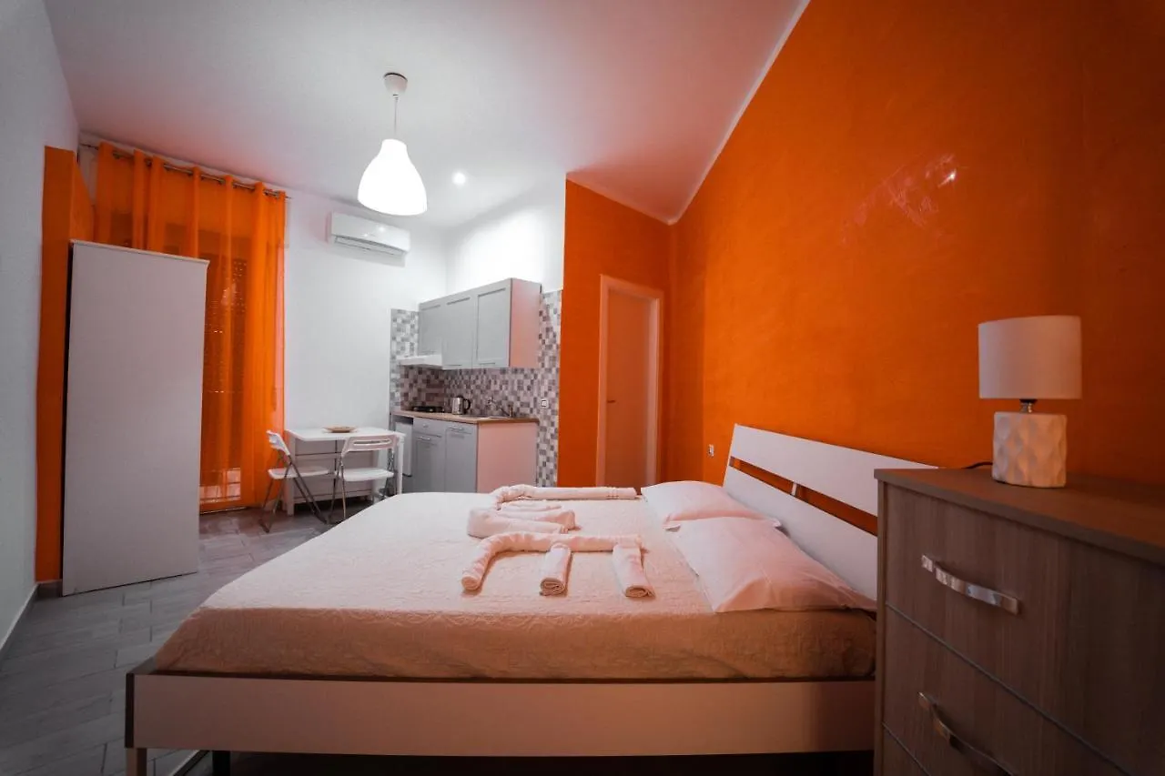 O Vic' Stritt' Hotel Naples Italy