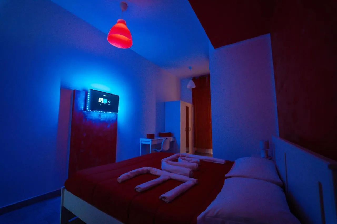O Vic' Stritt' Hotel Naples Italy