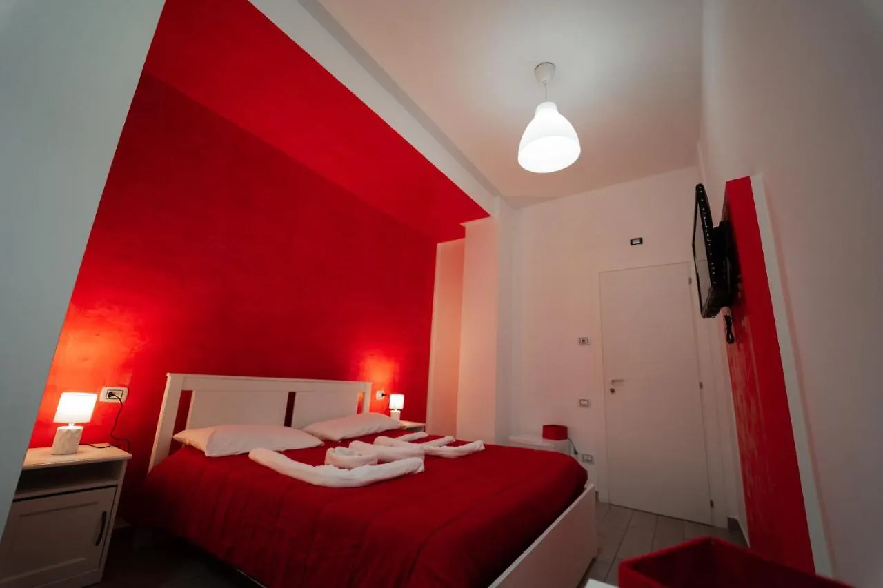Guest house O Vic' Stritt' Hotel Naples Italy