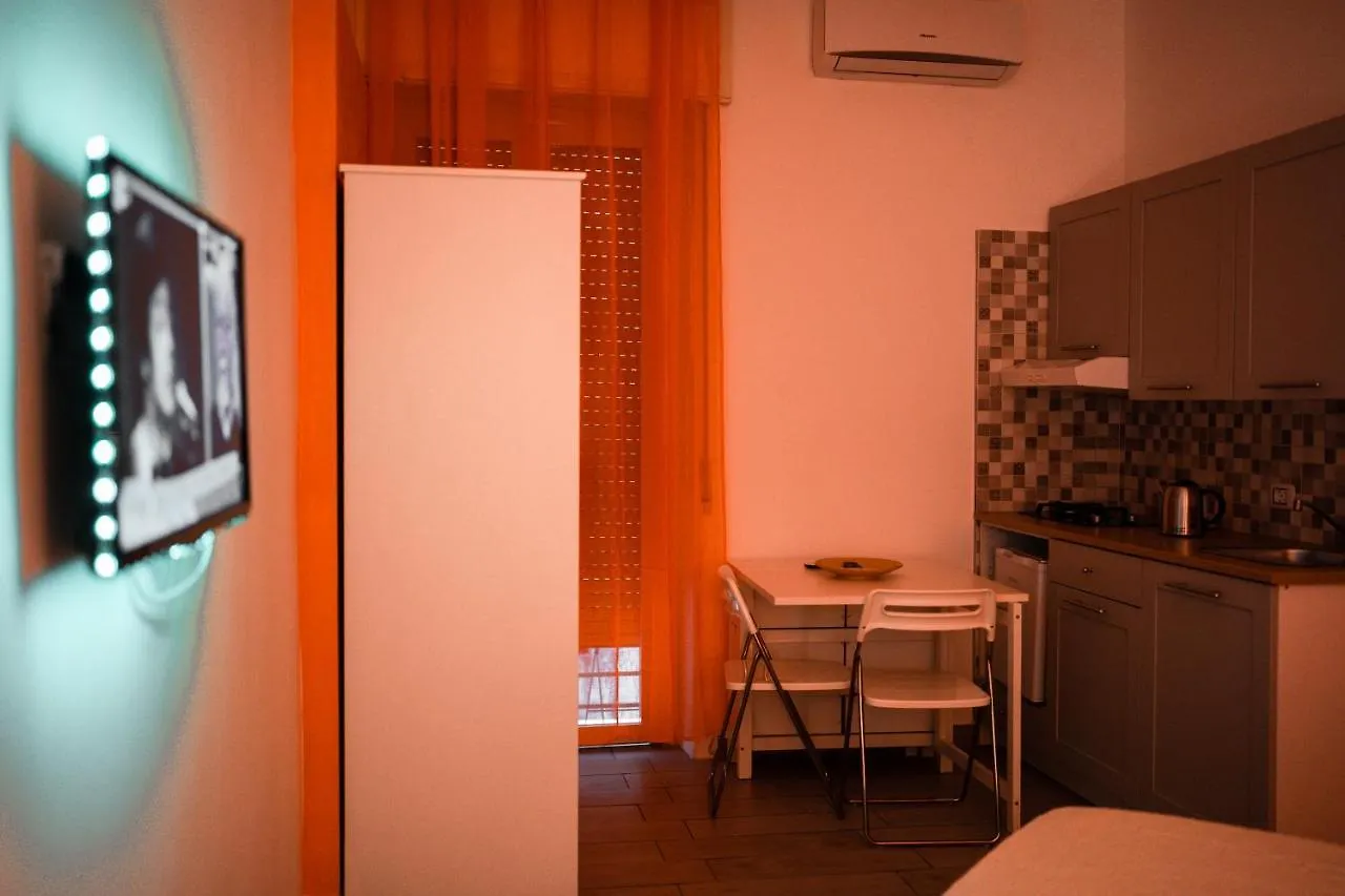 Guest house O Vic' Stritt' Hotel Naples