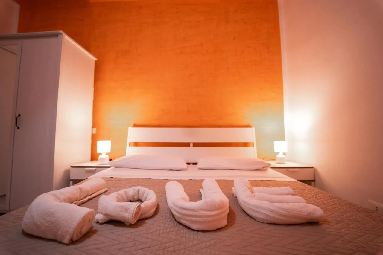 O Vic' Stritt' Hotel Naples Italy