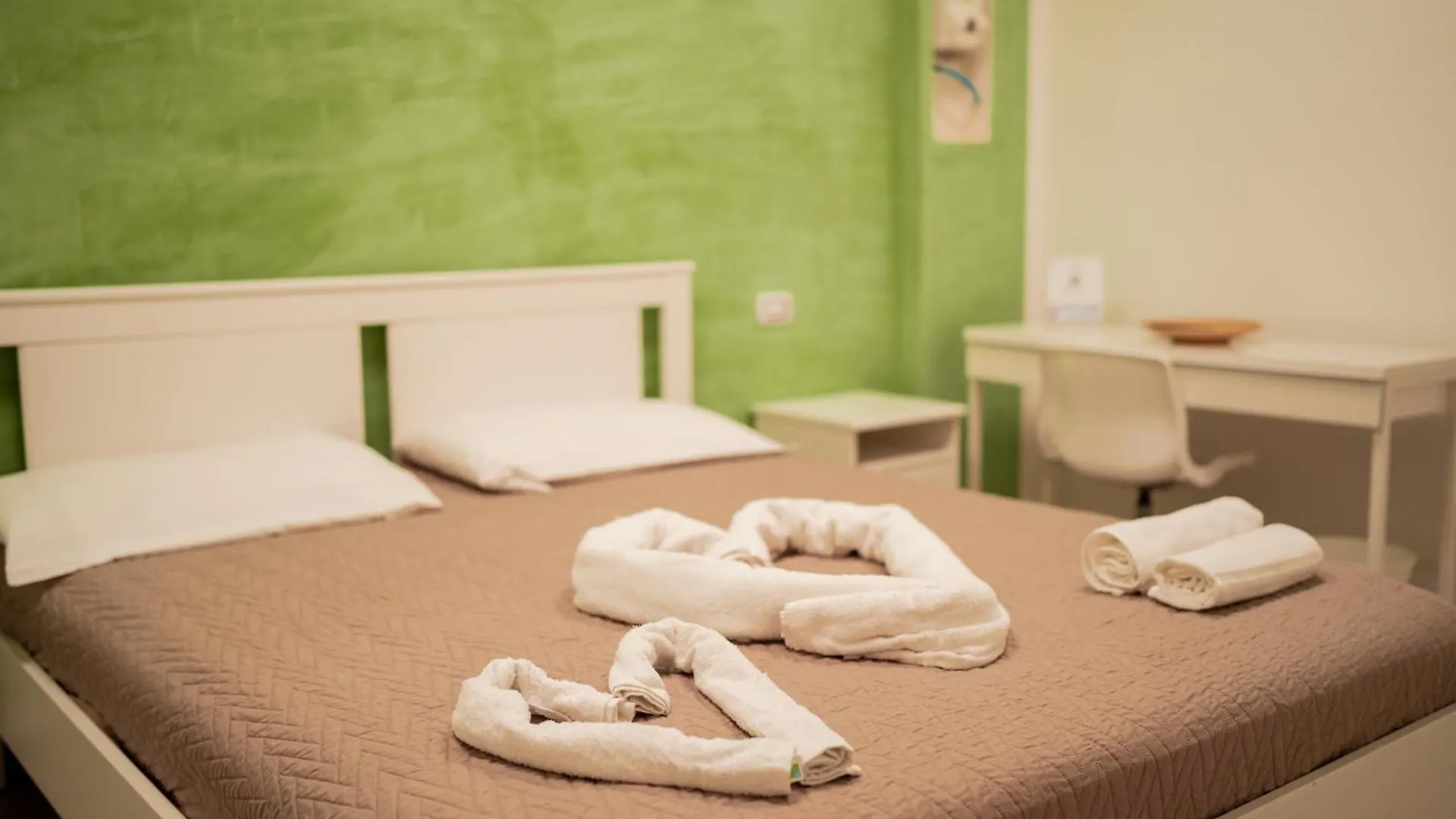 O Vic' Stritt' Hotel Naples 0*,  Italy